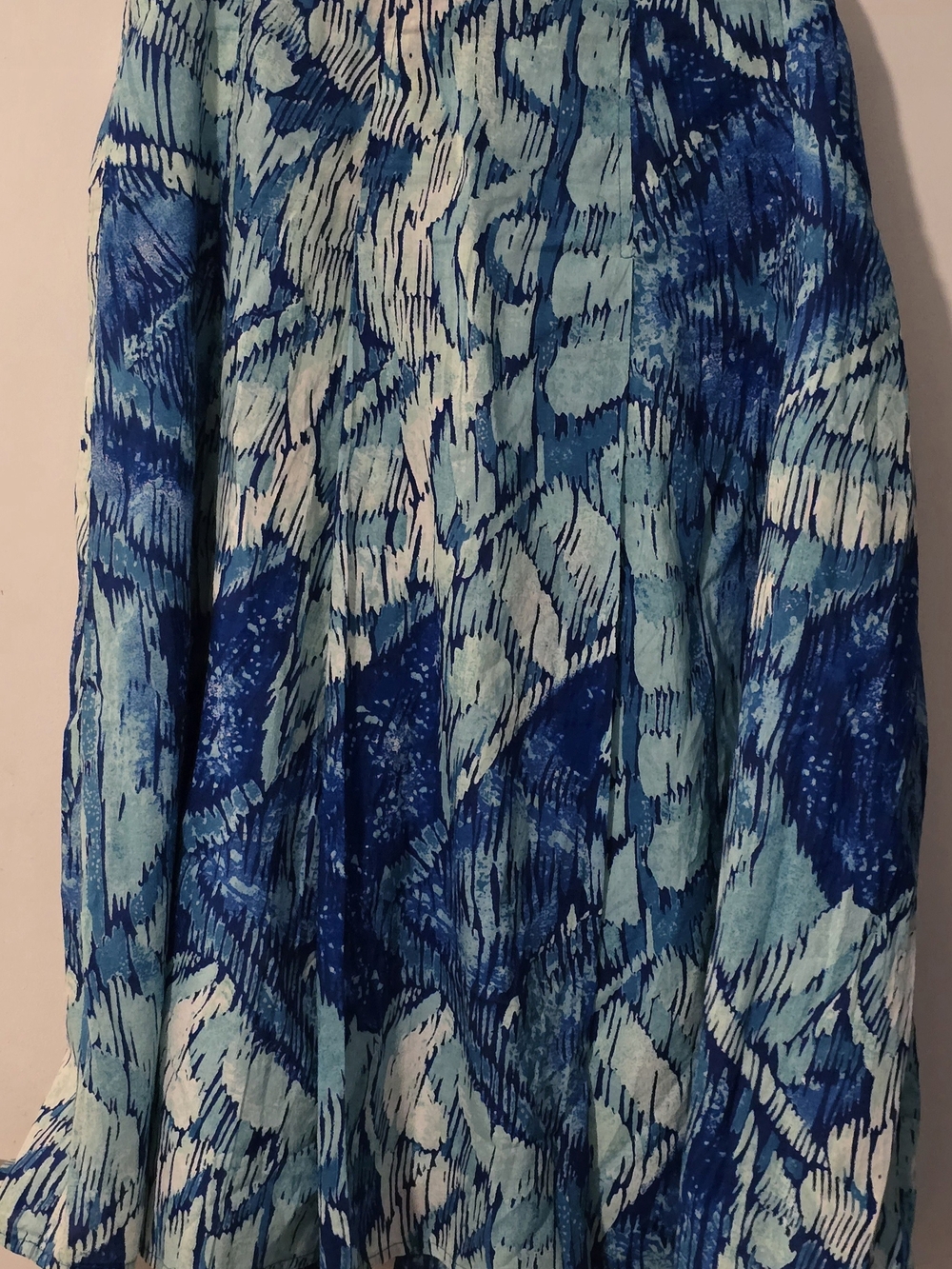 Chico's Blue Abstract Circle Skirt (Chico's size 2 Is a Large(